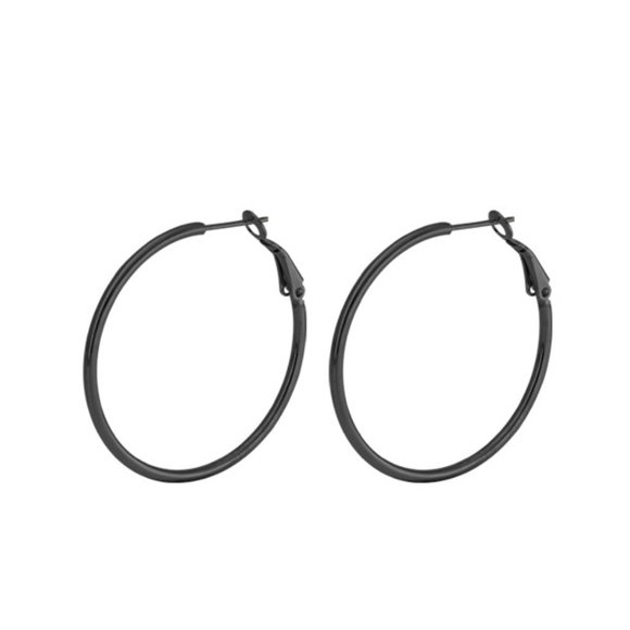 Jewelry - (BI) black hoop earrings